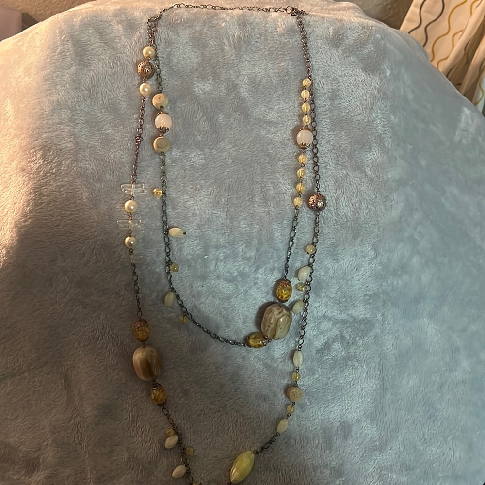Long two-piece necklace still in good condition